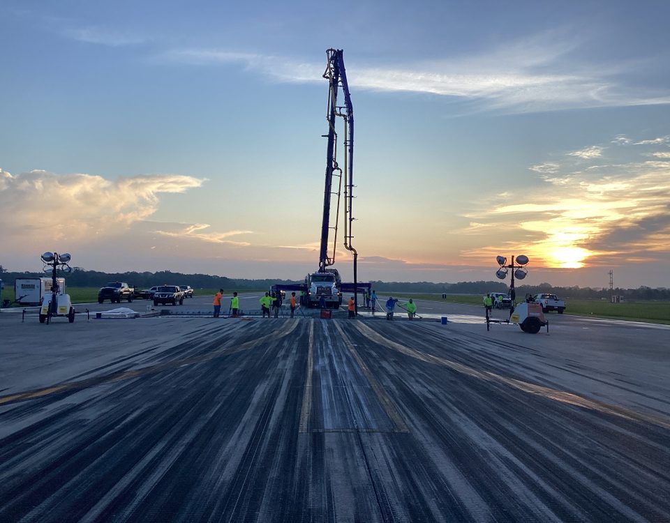 Baton Rouge Metropolitan Airport, Runway 4R-22L Emergency Repair