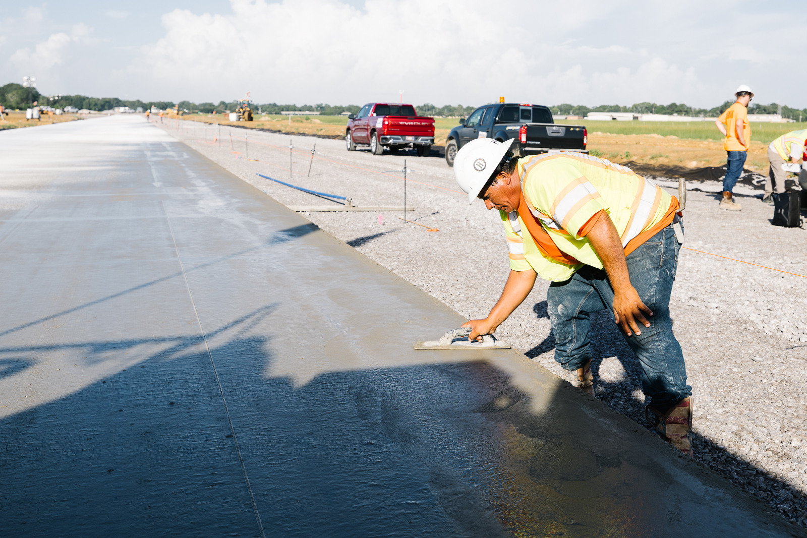 Municipal 4, Baton Rouge Airport pouring